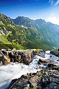 Potok Roztoka w Dolinie Pięciu Stawów Polskich  - Tatry Polskie