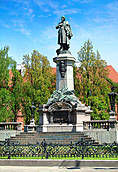 Warszawa - Pomnik Adama Mickiewicza