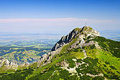 Widok na Giewont od strony Kopy Kondrackiej  - Tatry Polskie