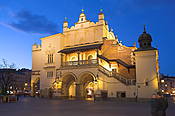 Kraków - Rynek Główny, Sukiennice