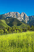 Widok na Giewont ze stoków Gubałówki   - Tatry Polskie