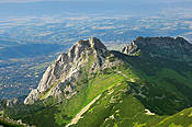 Widok na Giewont od strony Kopy Kondrackiej  - Tatry Polskie