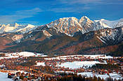 Widok na Giewont ze stoków Gubałówki   - Tatry Polskie
