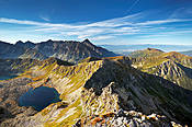 Widok ze Świnicy na Dolinę Pięciu Stawów - Tatry Polskie
