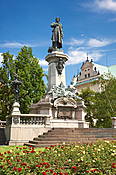 Warszawa - Pomnik Adama Mickiewicza
