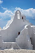 Grecja - wyspa Mykonos, kościół  Panagia Paraportiani w Mykonos