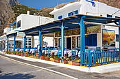 Grecja - wyspa Santorini, tawerny w Kamari
