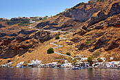 Grecja - wyspa Thirasia /Archipelag Santorini/