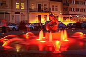 Mikołajki, fontanna na Rynku