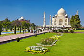 Indie - Agra, mauzoleum Taj Mahal.