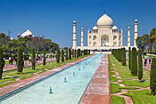 Indie - Agra, mauzoleum Taj Mahal.