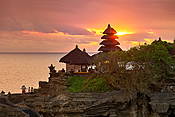 Świątynia Tanah Lot, Bali, Indonezja