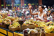 Świątynia Pura Tirta Empul, Bali, Indonezja