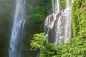 Wodospad Sekumpul, Bali, Indonezja     