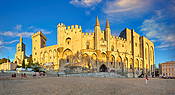 Pałac papieski, Avignon, Francja